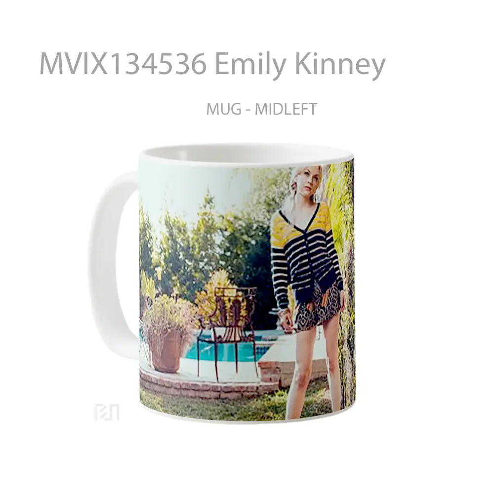 Mug Emily Kinney Gelas Keramik Unik - All-side / Desain