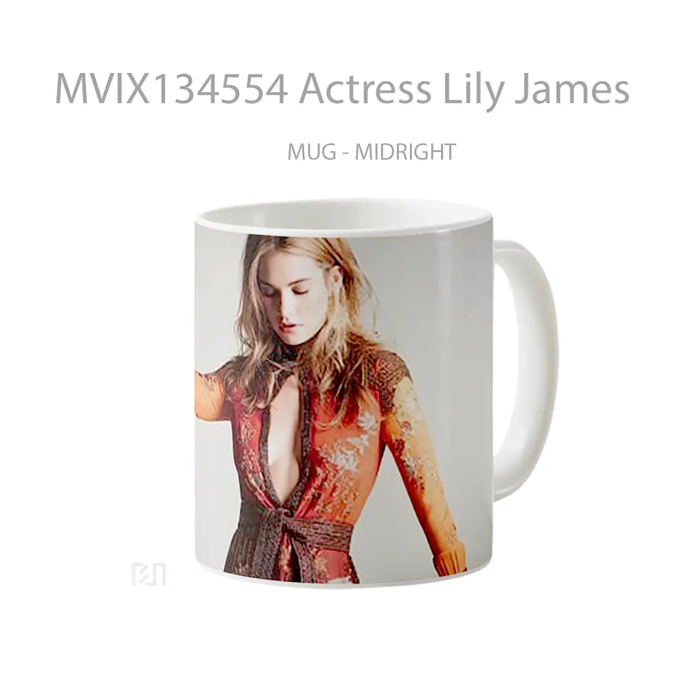 Mug Actress Lily James Gelas Keramik Unik - All-side / Desain