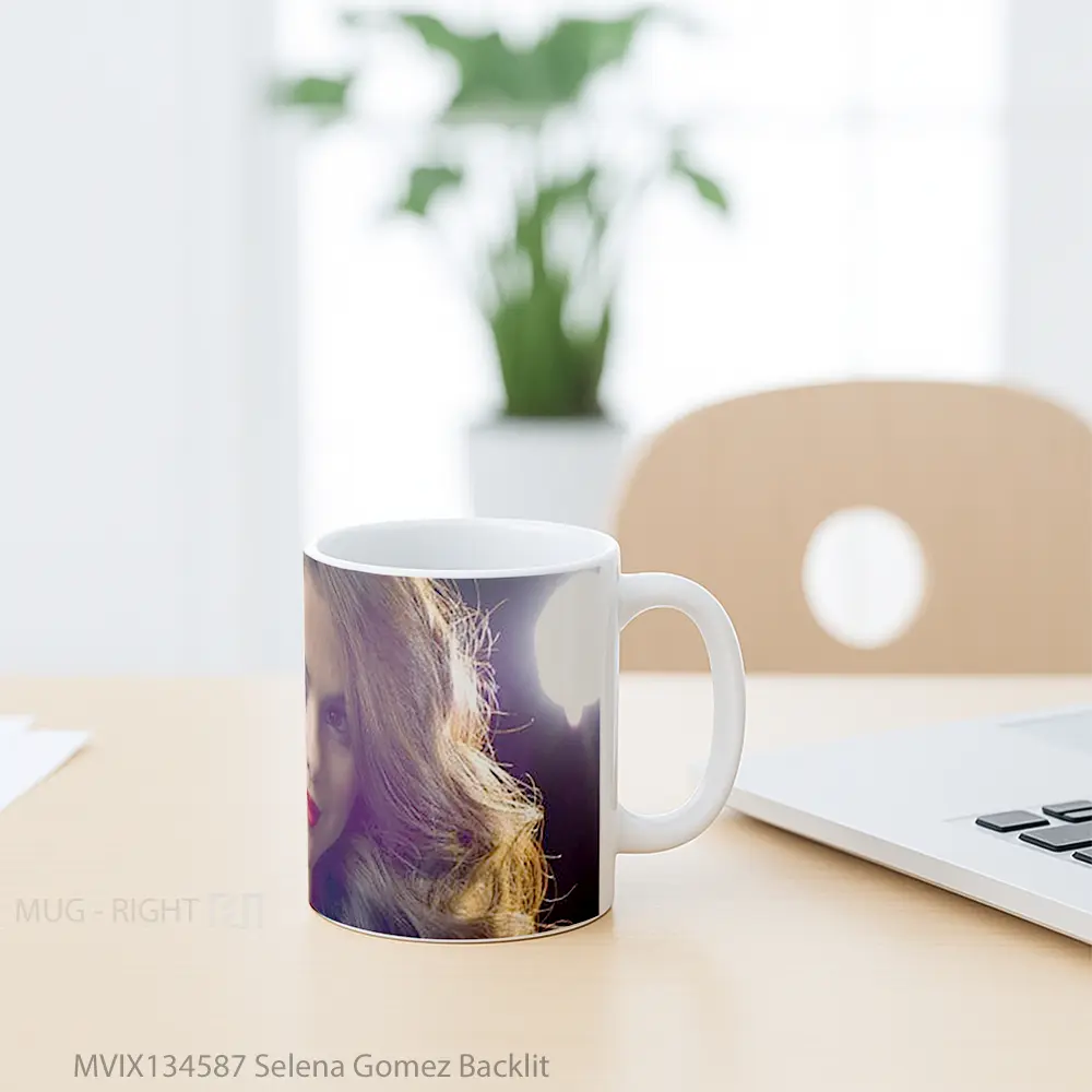 Mug Selena Gomez Backlit Gelas Selebriti - All-side / Desain
