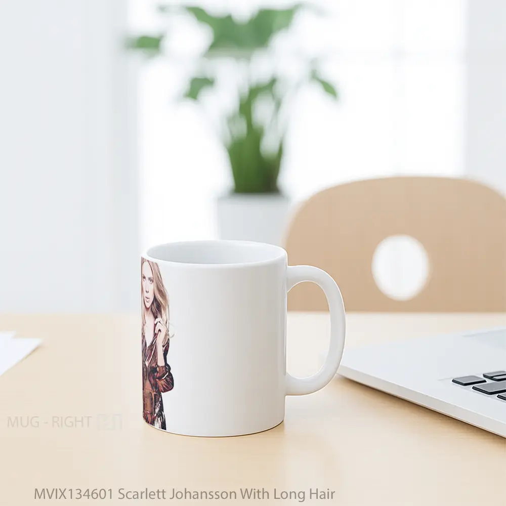 Mug Scarlett Johansson With Long Hair Gelas Selebriti - All-side / Desain