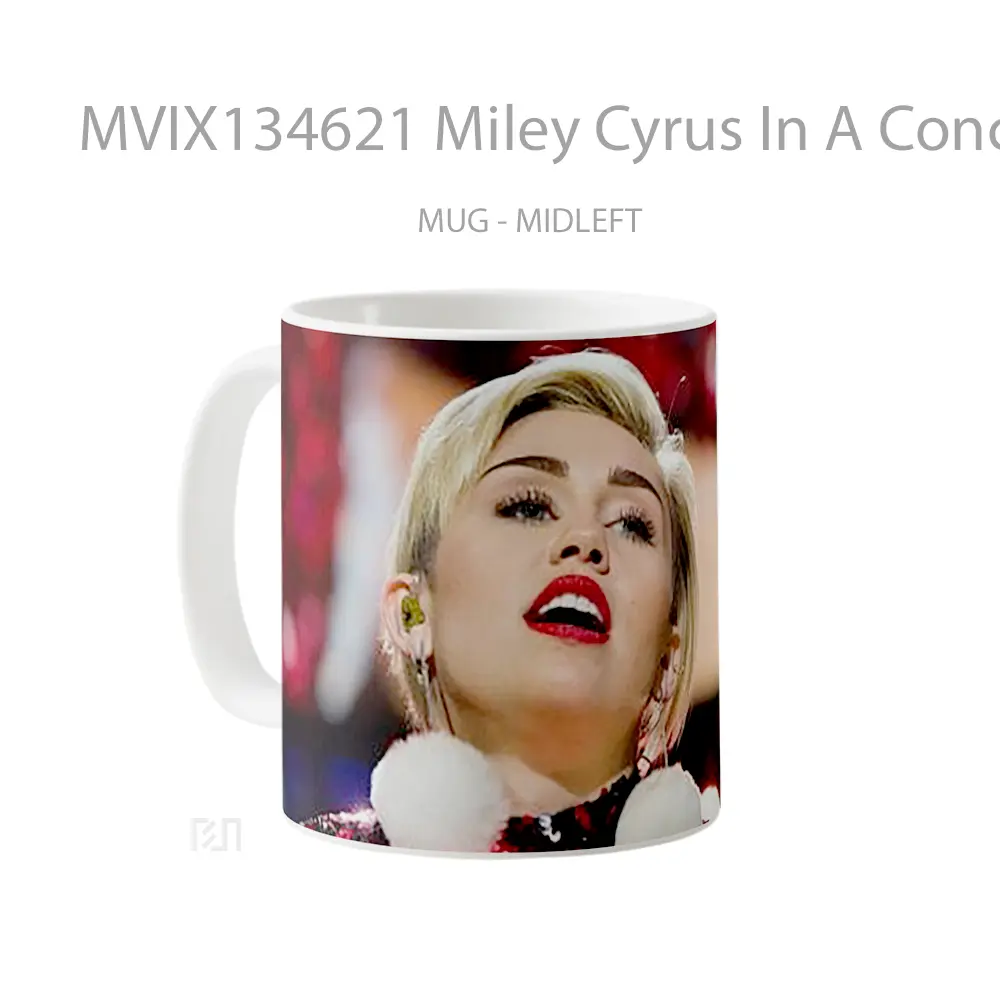Mug Miley Cyrus In A Concert Gelas Selebriti - All-side / Desain