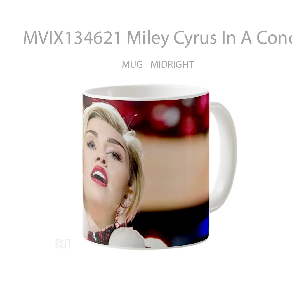 Mug Miley Cyrus In A Concert Gelas Selebriti - All-side / Desain
