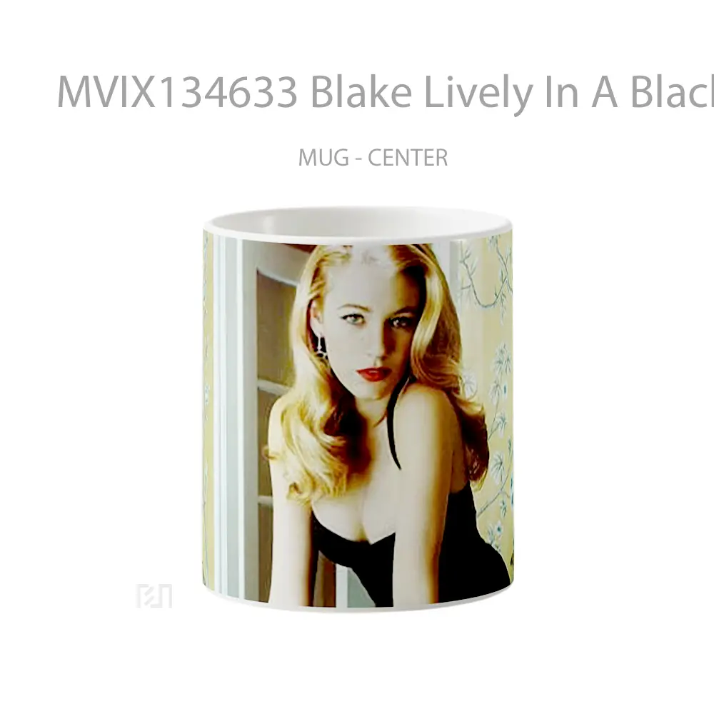 Mug Blake Lively In A Black Dress Gelas Keramik Unik