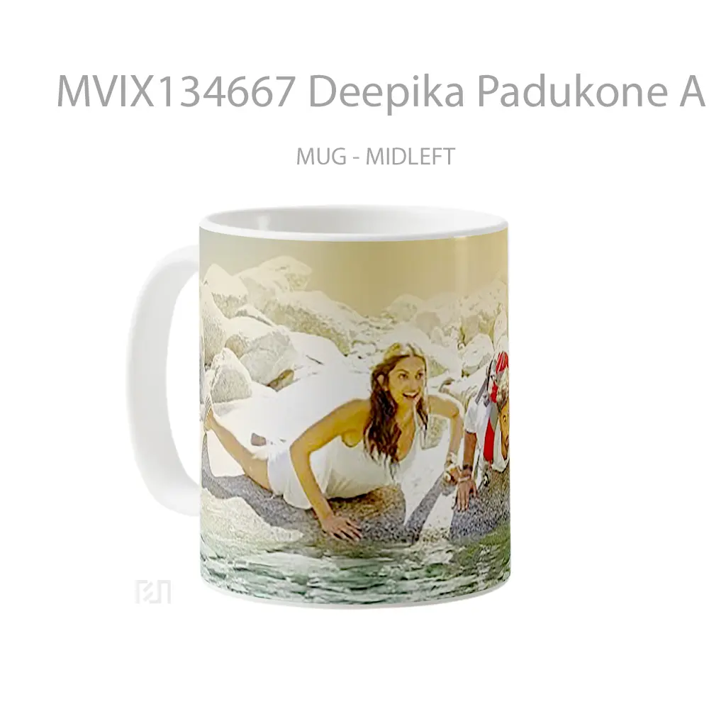 Mug Deepika Padukone And Ranbir Kapoor In Tamasha Gelas Keramik Unik - All-side / Desain