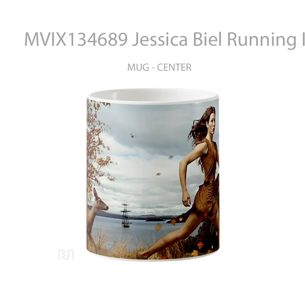 Mug Jessica Biel Running In The Woods Gelas Keramik Unik