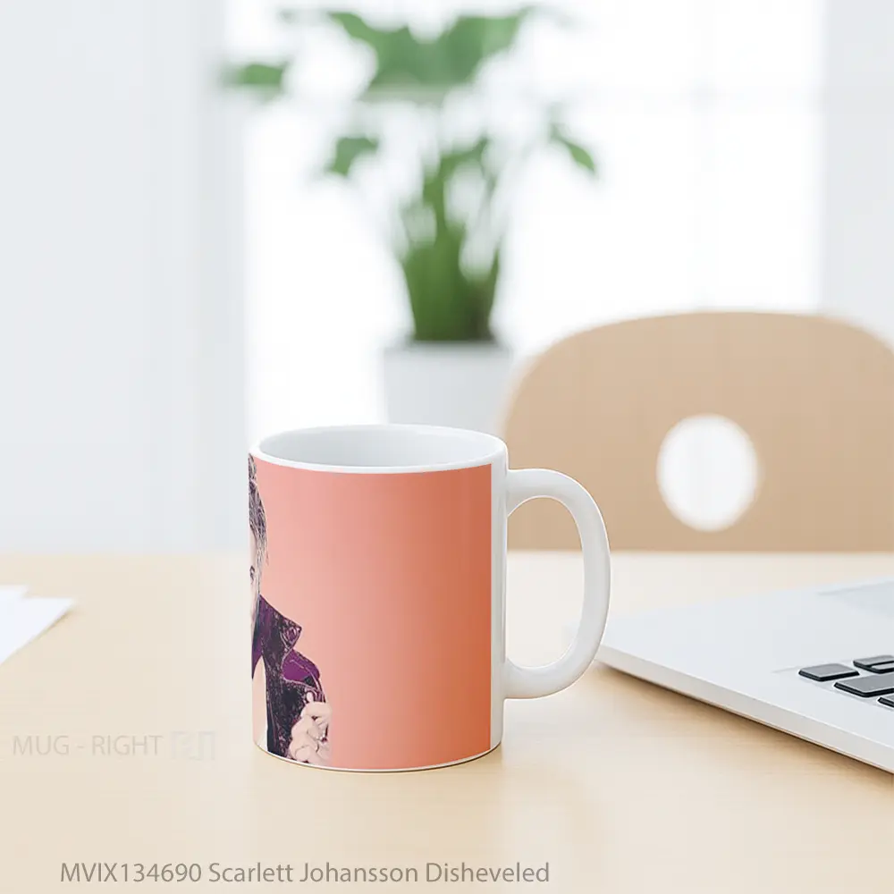 Mug Scarlett Johansson Disheveled Gelas Selebriti - All-side / Desain