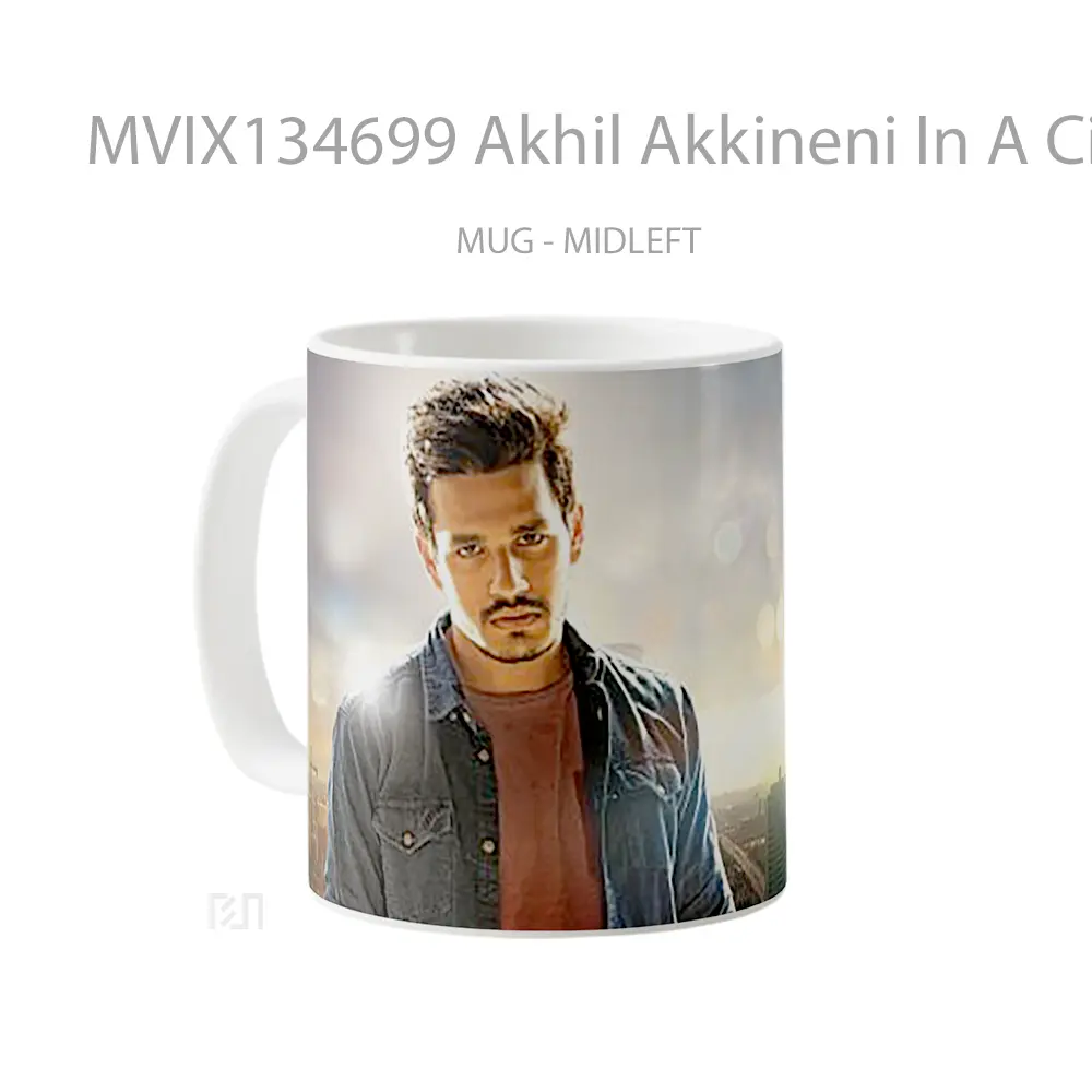 Mug Akhil Akkineni In A City Gelas Keramik Unik - All-side / Desain