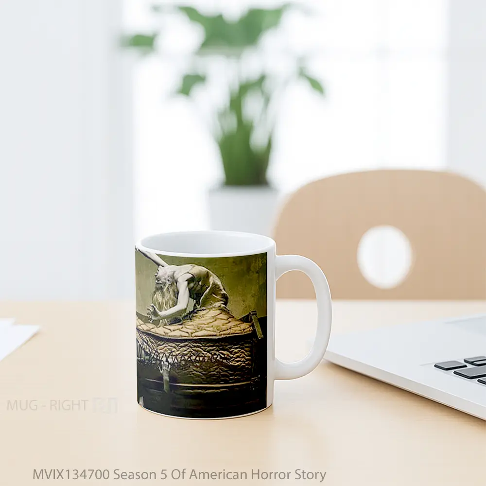 Mug Season 5 Of American Horror Story Gelas Keramik Unik - All-side / Desain