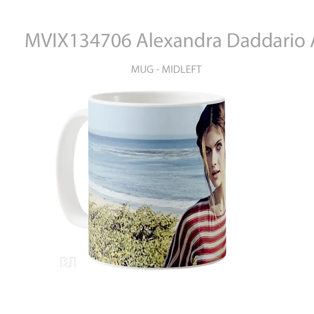 Mug Alexandra Daddario At Sea Gelas Selebriti - All-side / Desain