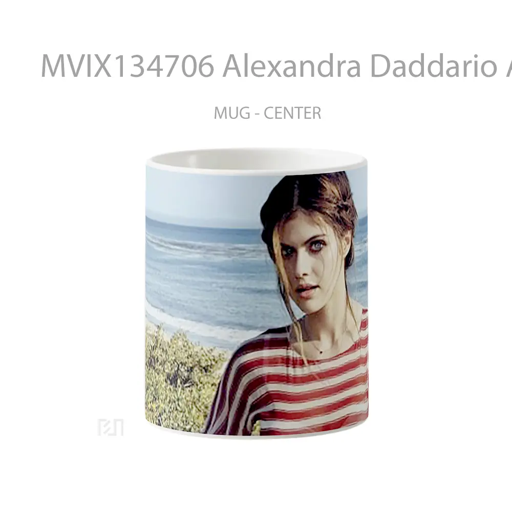 Mug Alexandra Daddario At Sea Gelas Selebriti