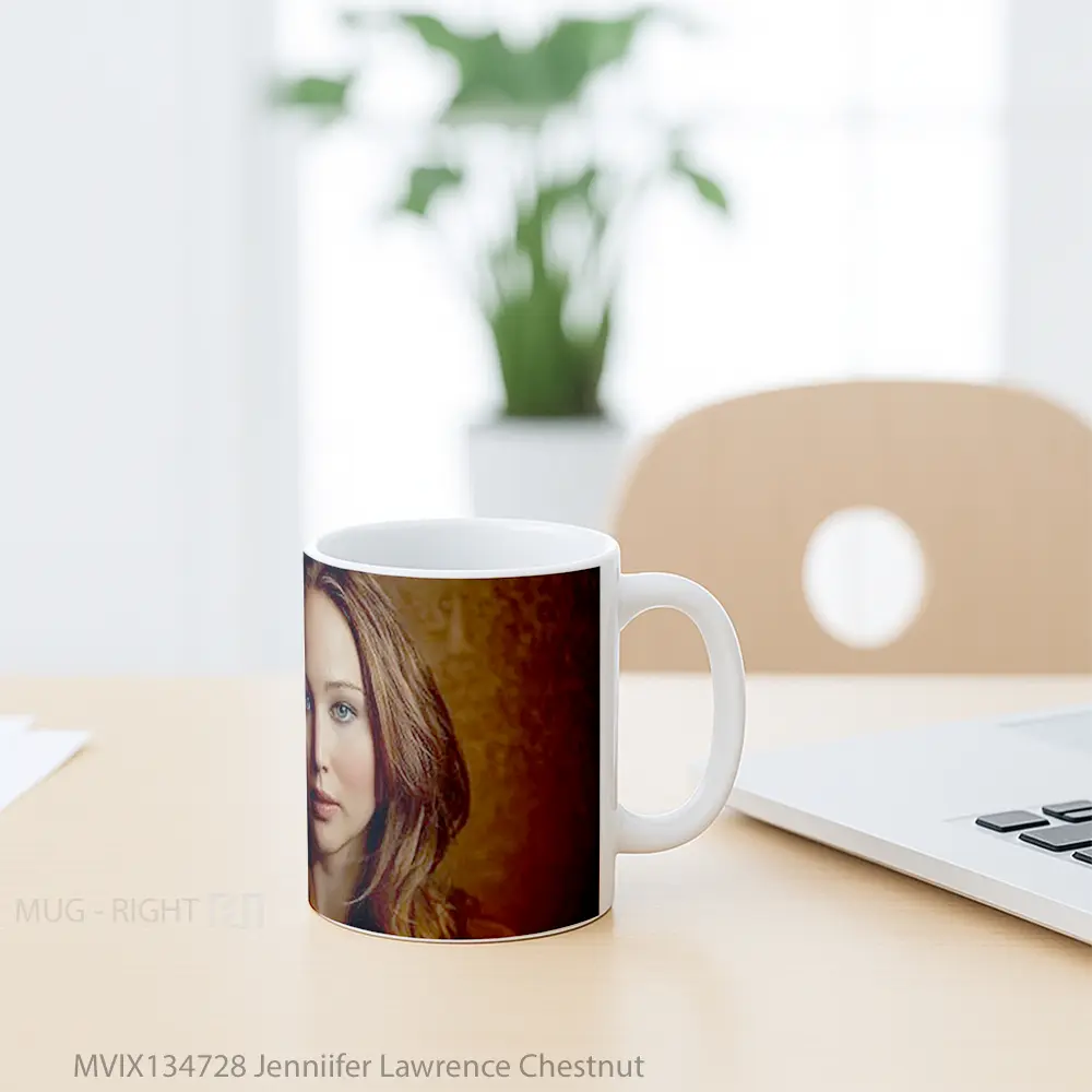 Mug Jenniifer Lawrence Chestnut Gelas Keramik Unik - All-side / Desain