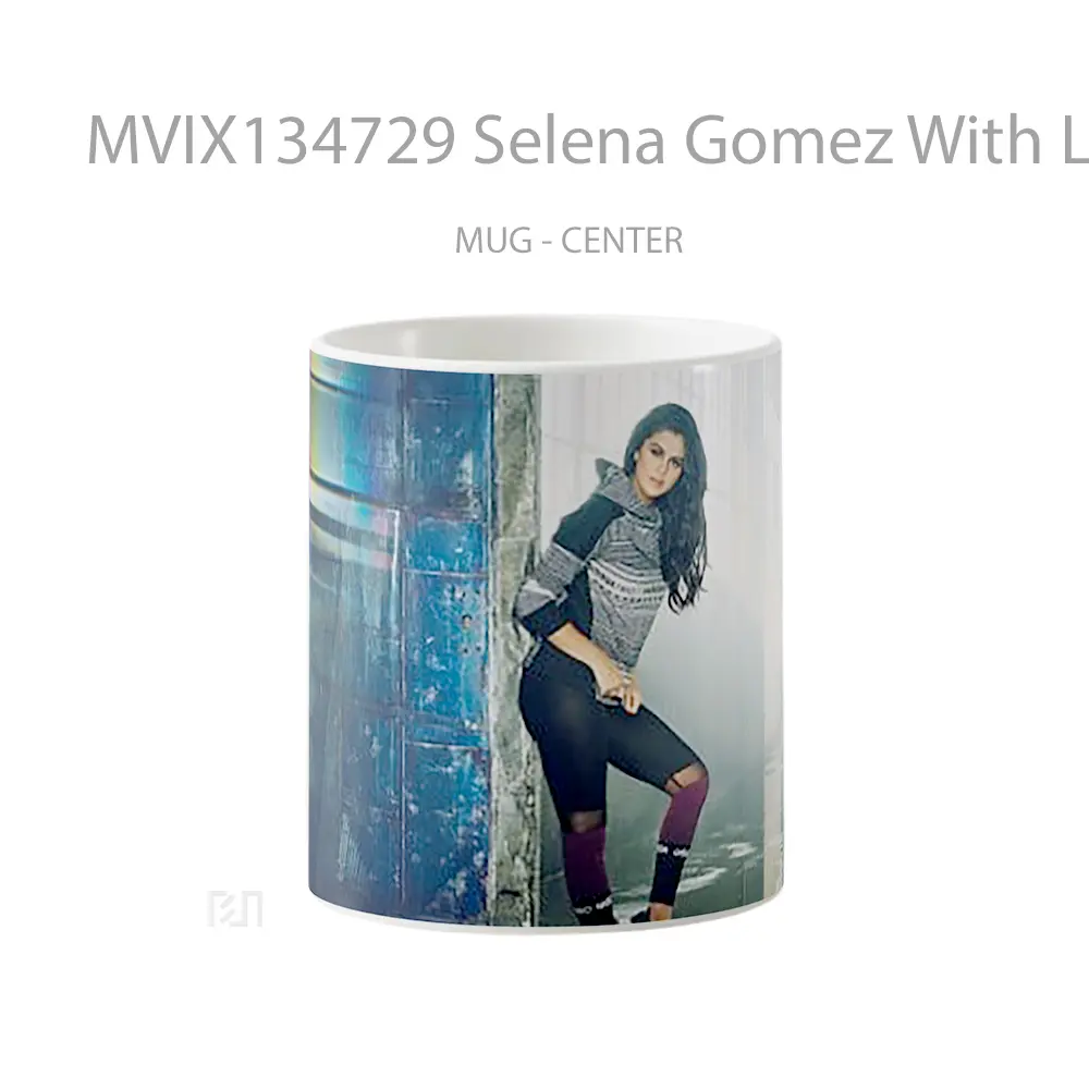 Mug Selena Gomez With Long Hair Gelas Selebriti