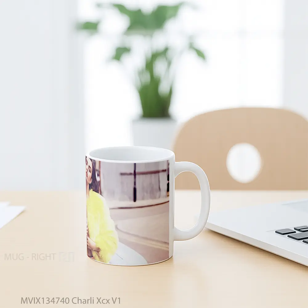 Mug Charli Xcx V1 Gelas Keramik Unik - All-side / Desain