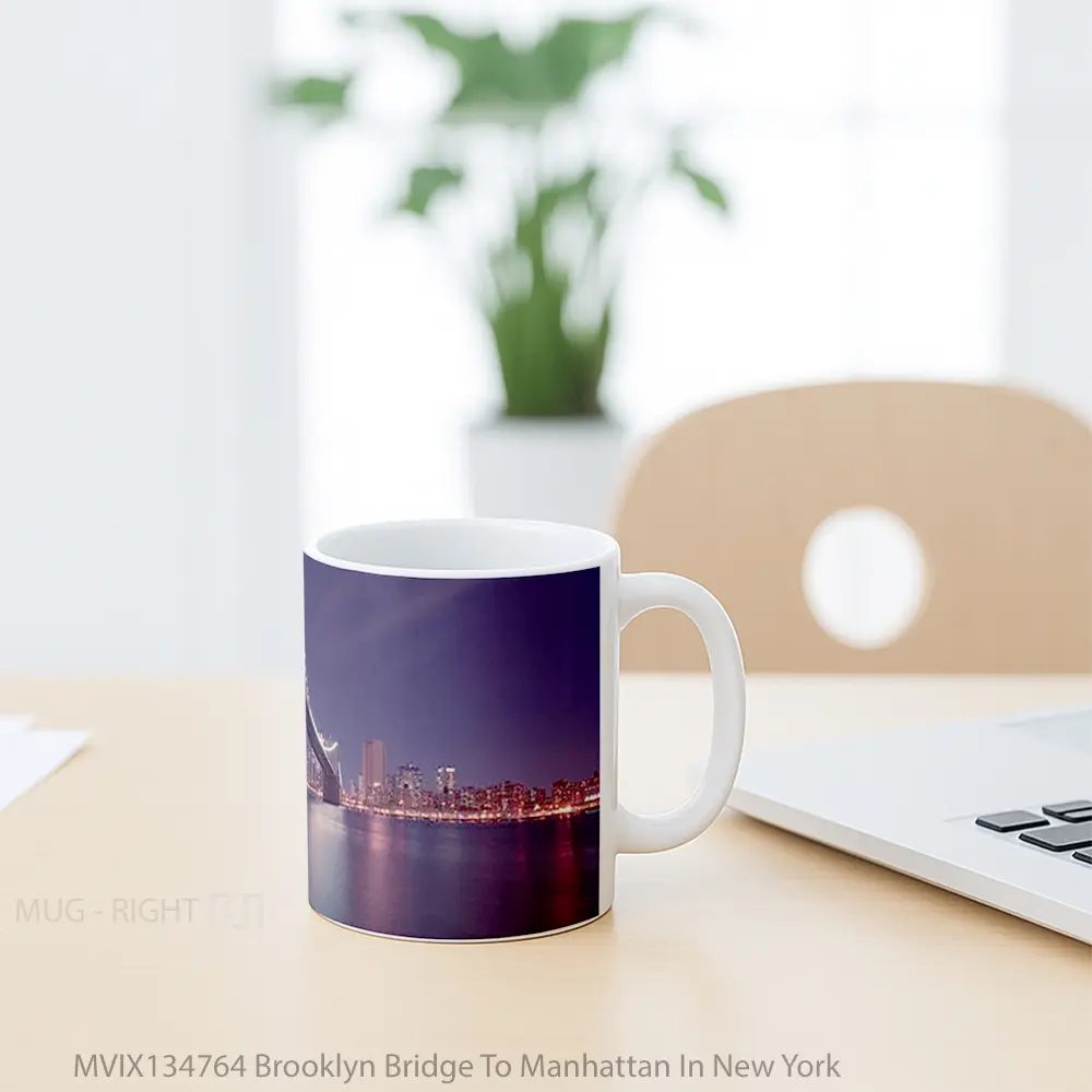 Mug Brooklyn Bridge To Manhattan In New York Gelas Keramik Unik - All-side / Desain