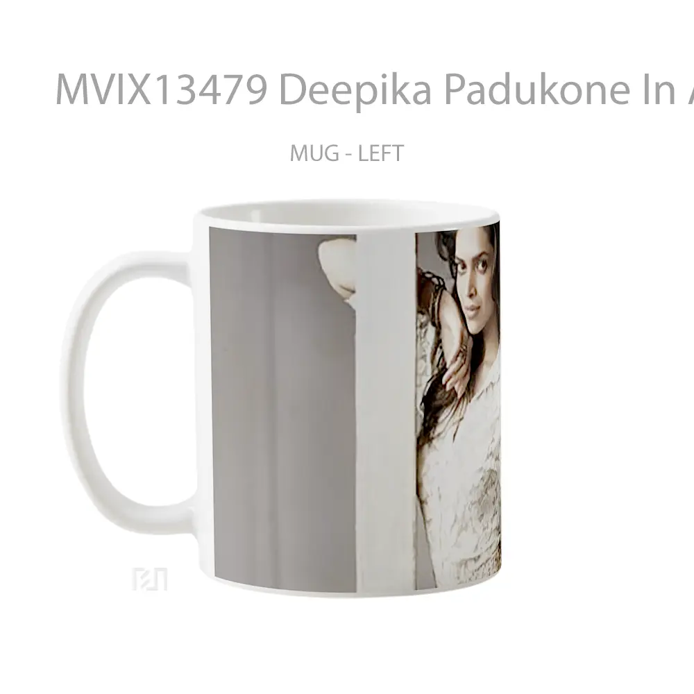 Mug Deepika Padukone In A House Gelas Keramik Unik - All-side / Desain