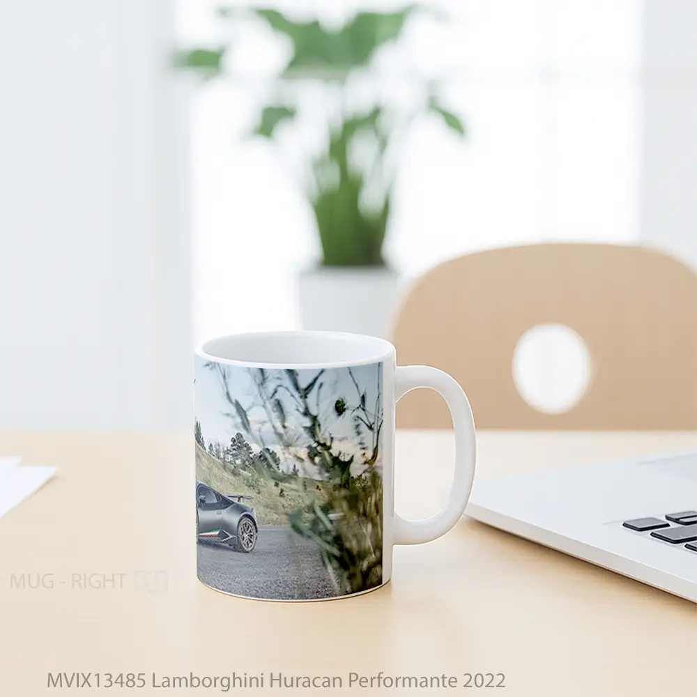 Mug Lamborghini Huracan Performante 2022 Cangkir Mobil - All-side / Desain