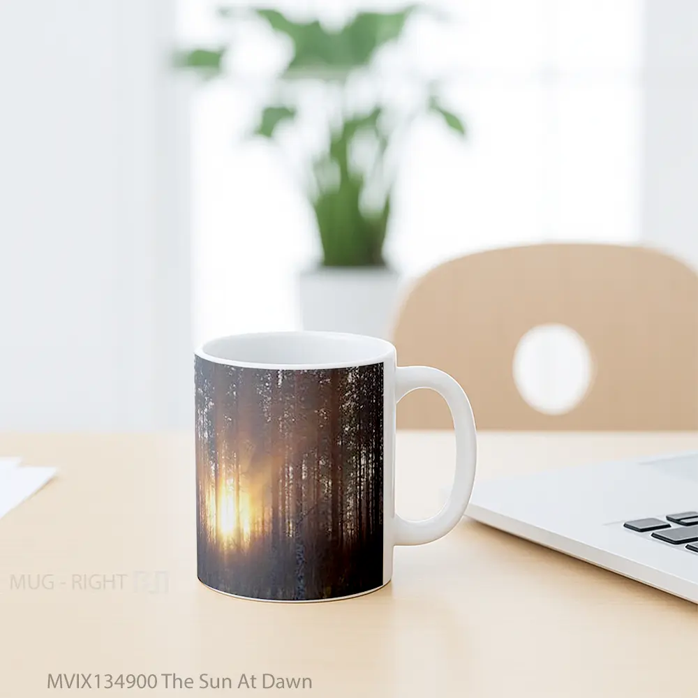 Mug The Sun At Dawn Gelas Keramik Unik - All-side / Desain