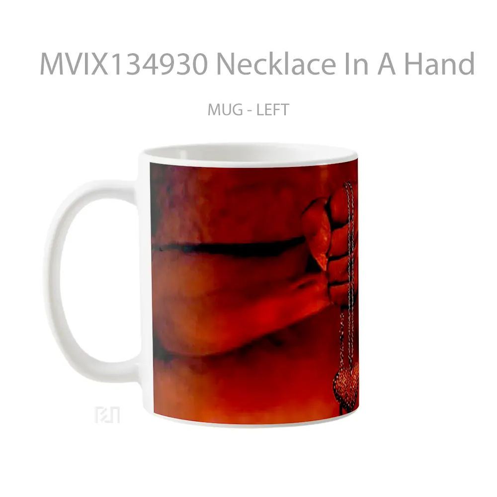 Mug Necklace In A Hand Gelas Keramik Unik - All-side / Desain