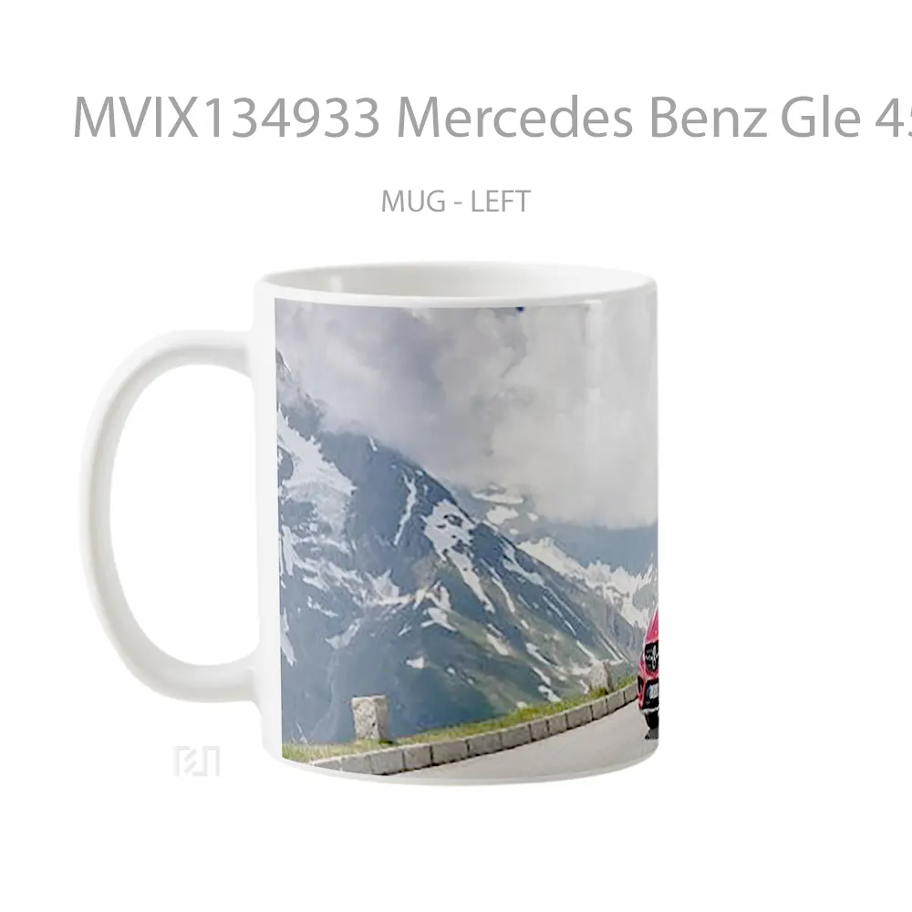 Mug Mercedes Benz Gle 450 Amg Red In Mountains Cangkir Mobil - All-side / Desain