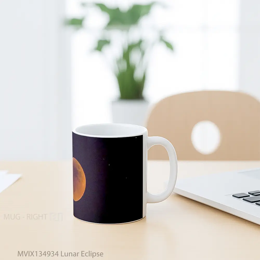 Mug Lunar Eclipse Gelas Keramik Unik - All-side / Desain