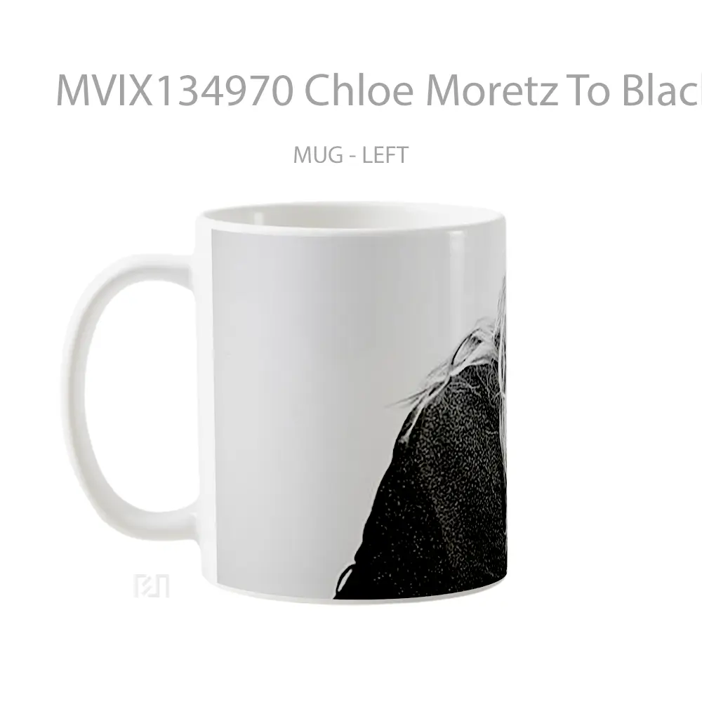 Mug Chloe Moretz To Black And White Gelas Keramik Unik - All-side / Desain