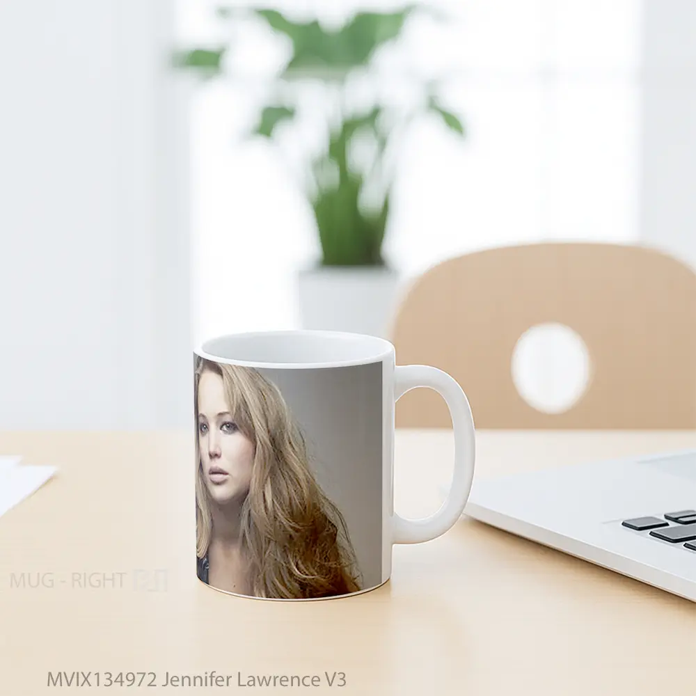 Mug Jennifer Lawrence V3 Gelas Keramik Unik - All-side / Desain