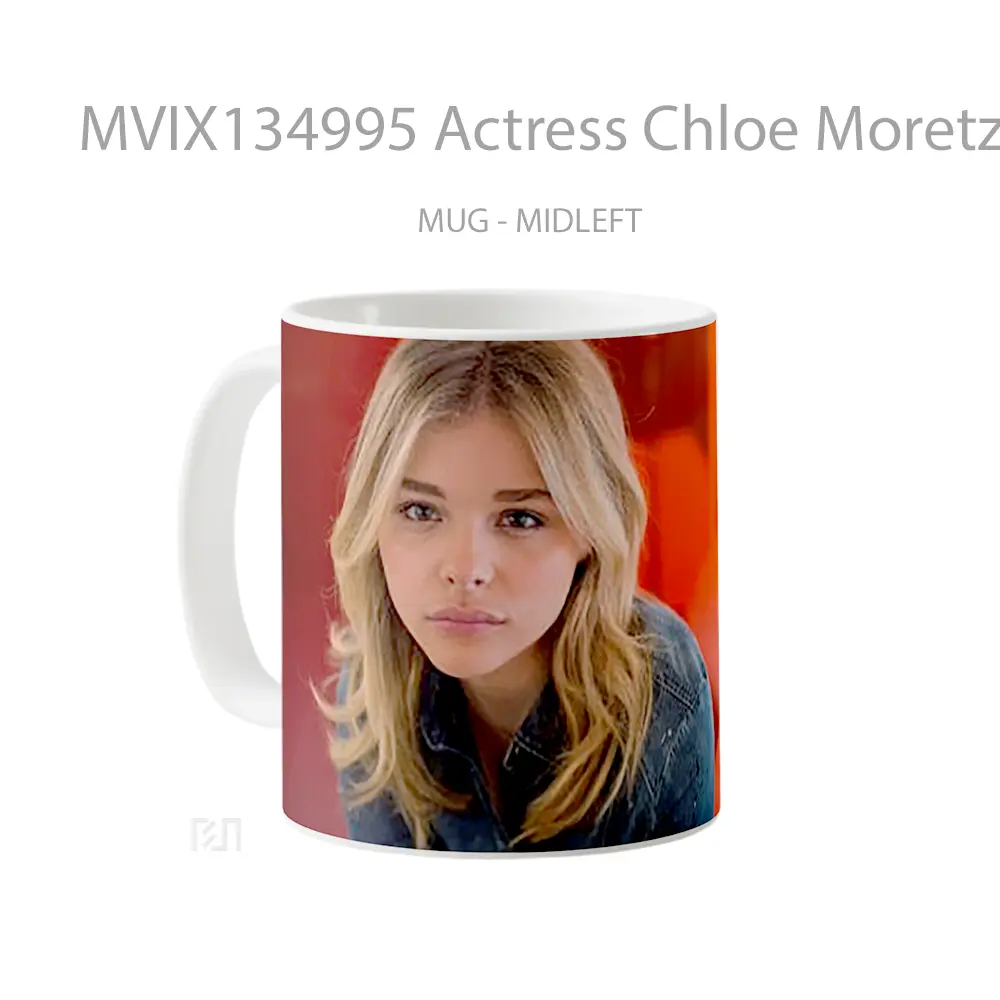 Mug Actress Chloe Moretz Gelas Keramik Unik - All-side / Desain