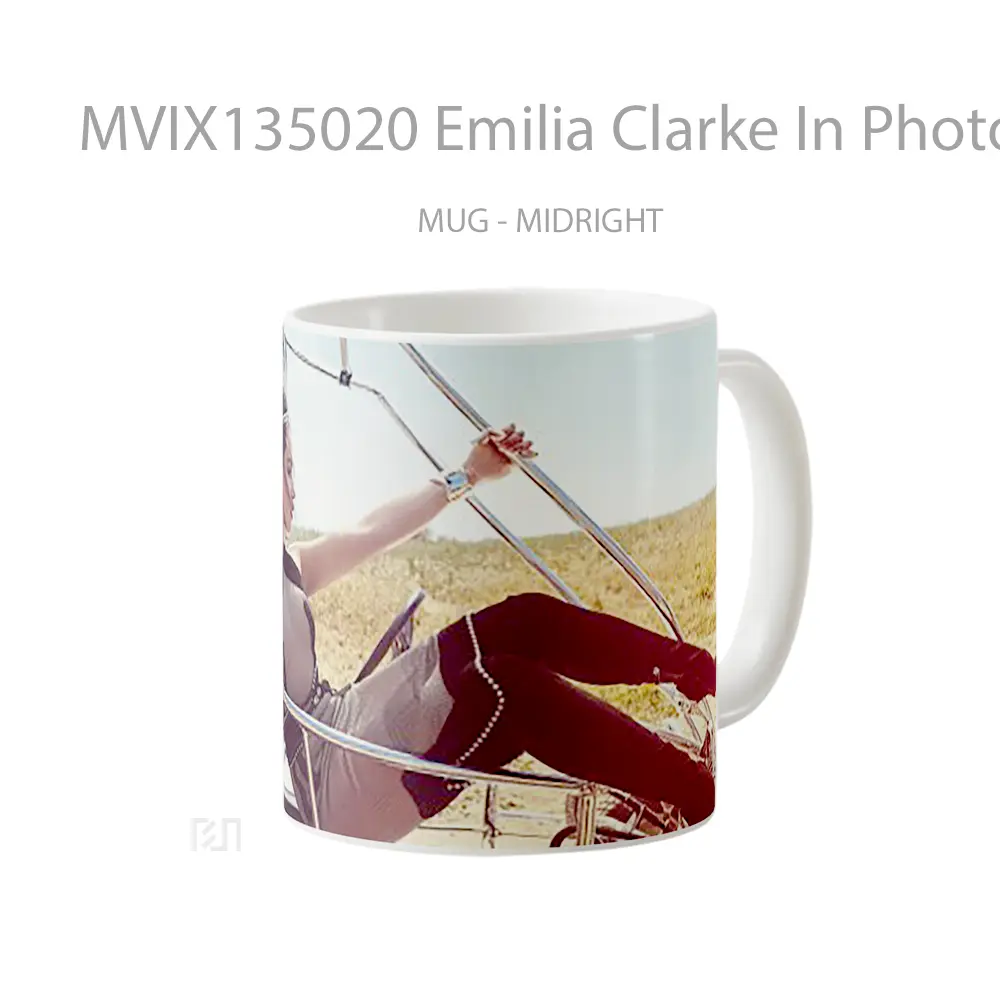 Mug Emilia Clarke In Photo Session Gelas Seni Modern - All-side / Desain