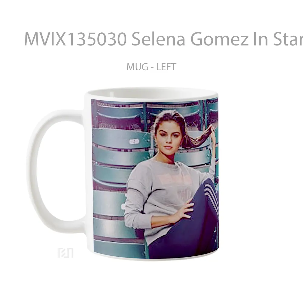 Mug Selena Gomez In Stands Gelas Selebriti - All-side / Desain