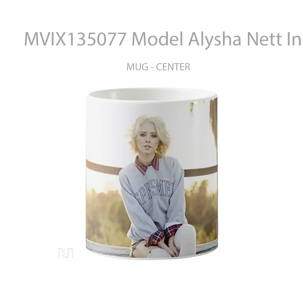 Mug Model Alysha Nett In Photoshoot Gelas Keramik Unik