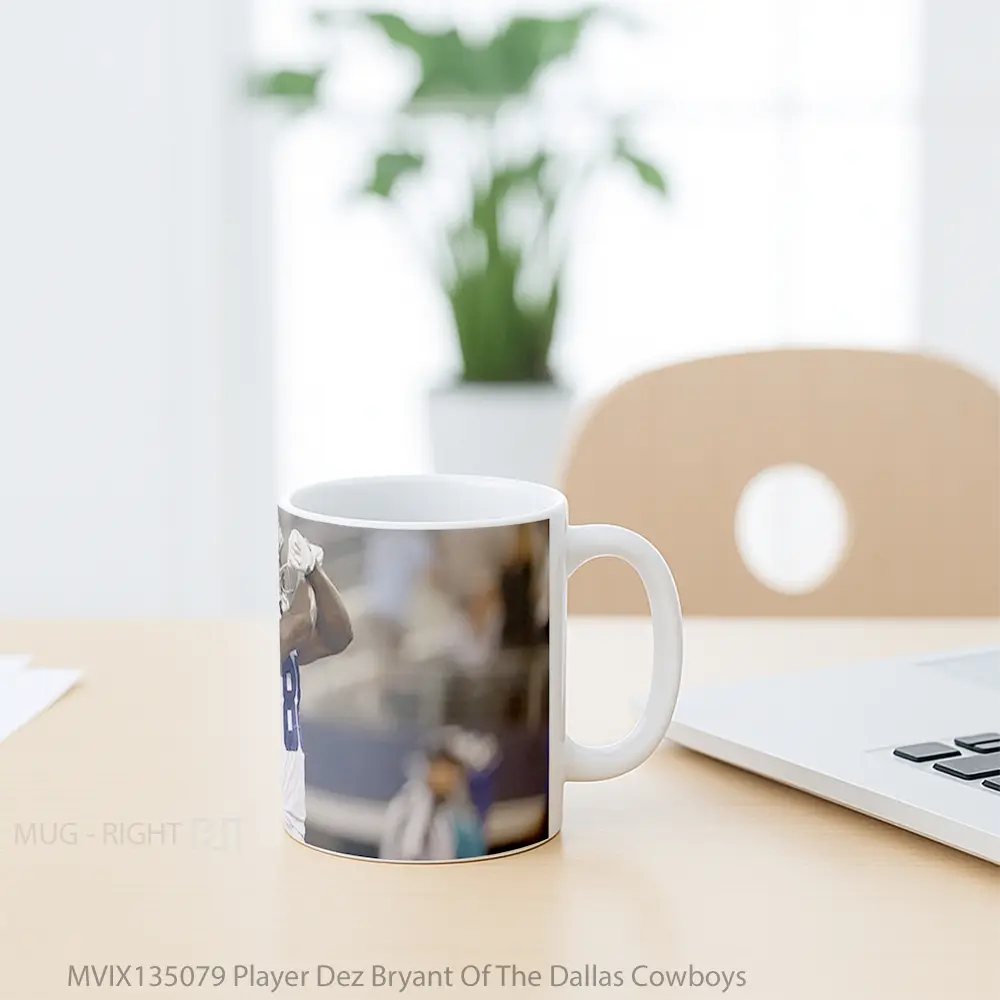 Mug Player Dez Bryant Of The Dallas Cowboys Gelas Keramik Unik - All-side / Desain