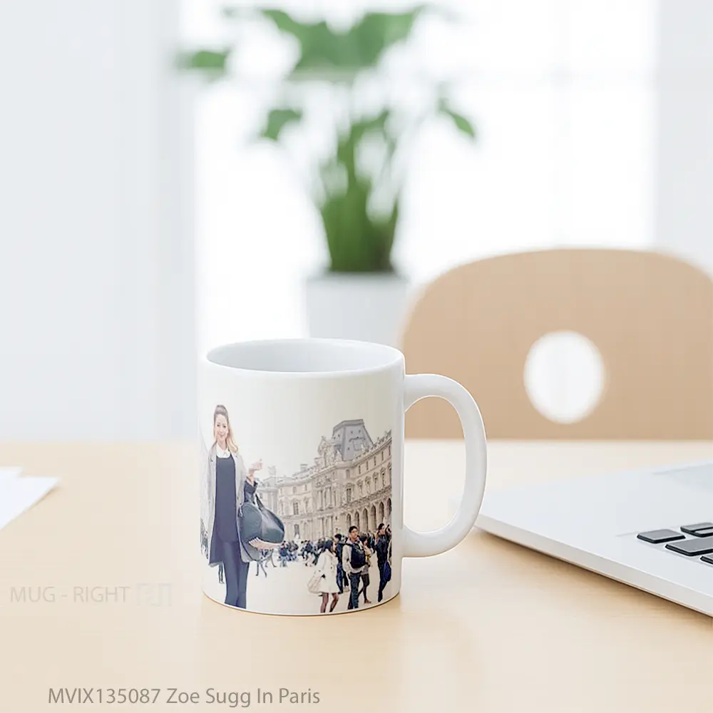 Mug Zoe Sugg In Paris Gelas Keramik Unik - All-side / Desain