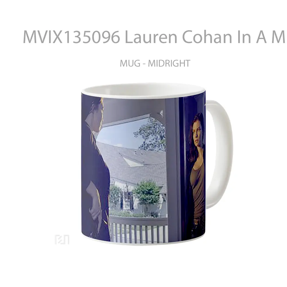 Mug Lauren Cohan In A Mirror Gelas Keramik Unik - All-side / Desain