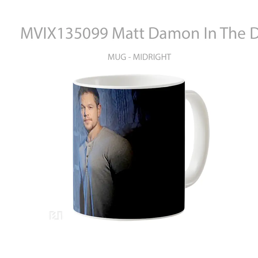 Mug Matt Damon In The Dark Gelas Keramik Unik - All-side / Desain