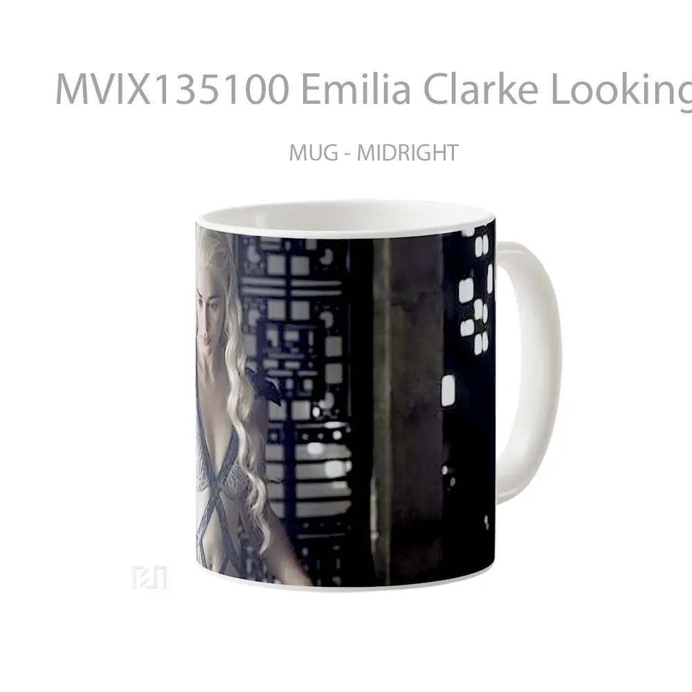 Mug Emilia Clarke Looking Down Gelas Keramik Unik - All-side / Desain