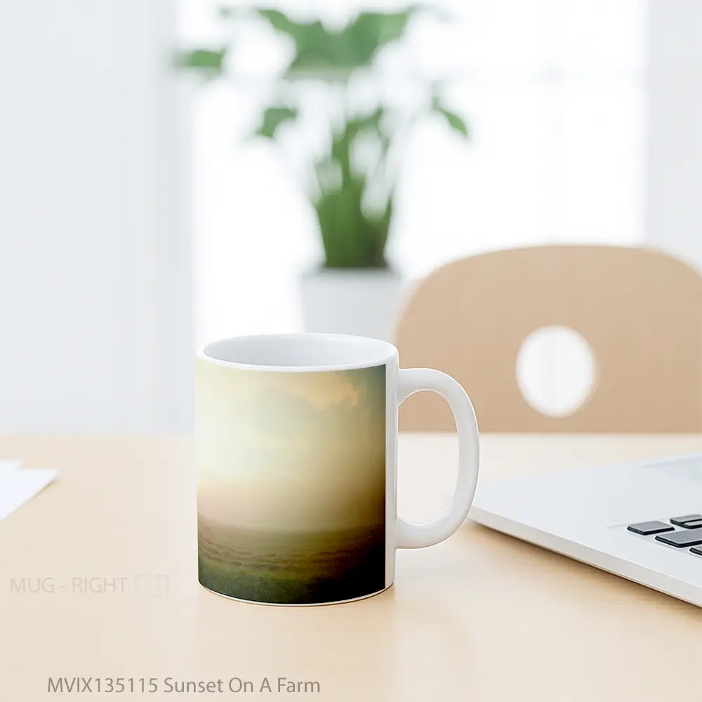 Mug Sunset On A Farm Gelas Pemandangan Alam - All-side / Desain