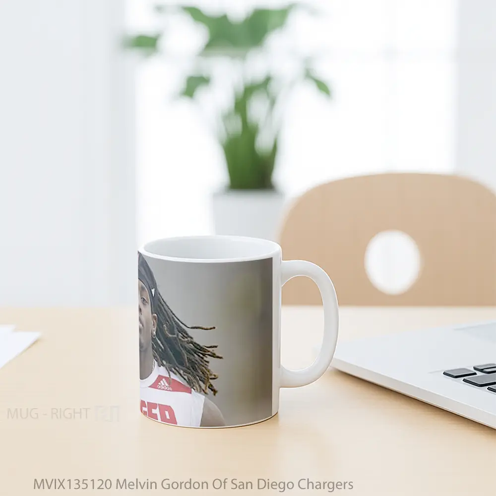 Mug Melvin Gordon Of San Diego Chargers Gelas Keramik Unik - All-side / Desain