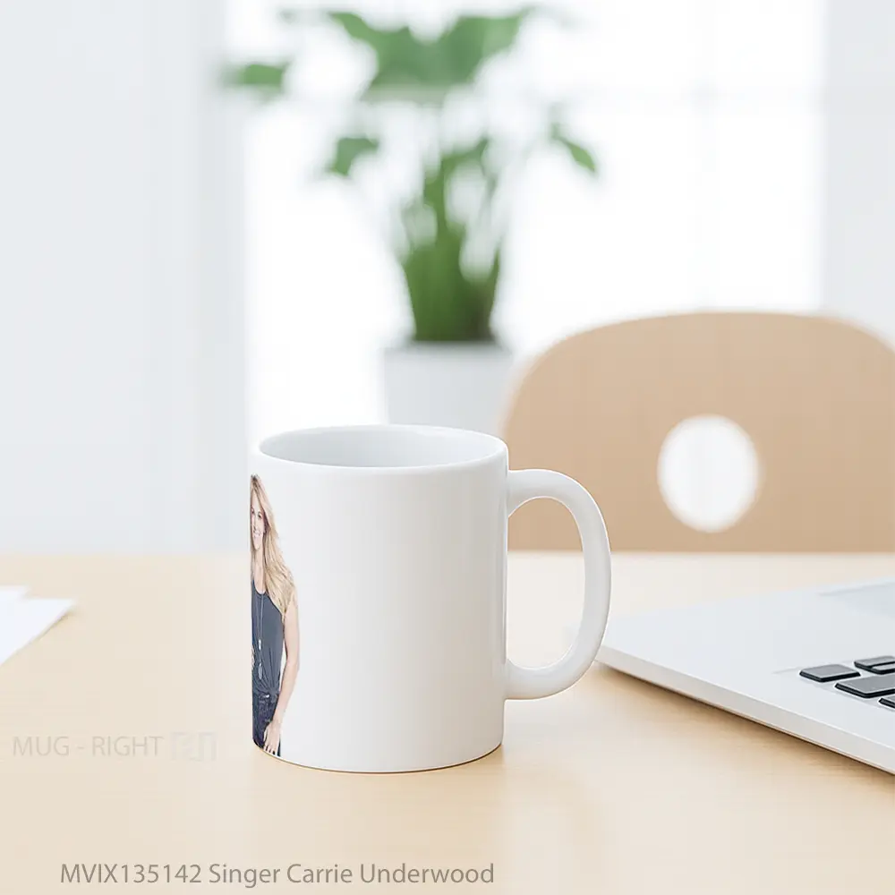 Mug Singer Carrie Underwood Gelas Keramik Unik - All-side / Desain