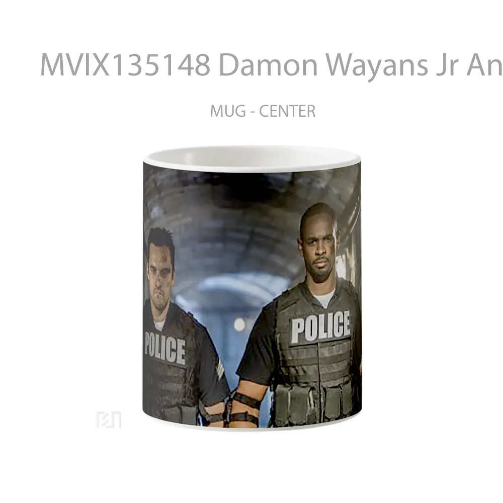 Mug Damon Wayans Jr And Jake Johnson In Vamos De Polis Gelas Keramik Unik