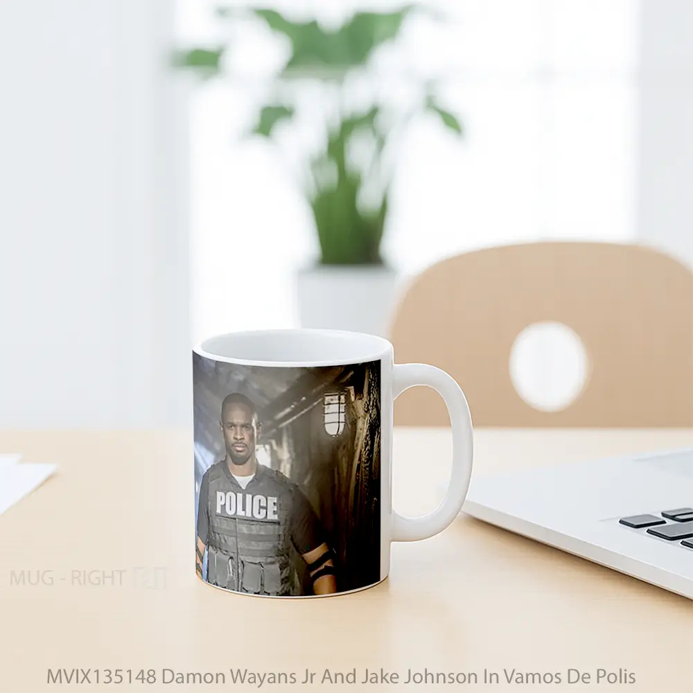 Mug Damon Wayans Jr And Jake Johnson In Vamos De Polis Gelas Keramik Unik - All-side / Desain