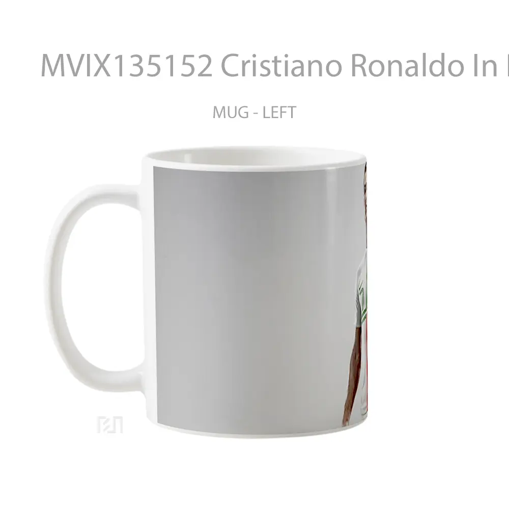 Mug Cristiano Ronaldo In Portugal Gelas Keramik Unik - All-side / Desain
