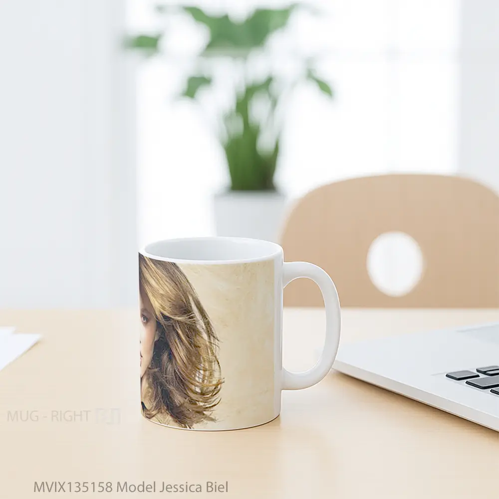 Mug Model Jessica Biel Gelas Keramik Unik - All-side / Desain