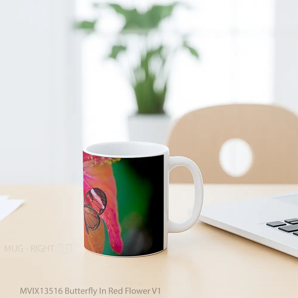 Mug Butterfly In Red Flower V1 Gelas Hewan Lucu - All-side / Desain