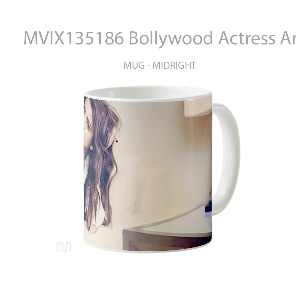 Mug Bollywood Actress Anushka Sharma V2 Gelas Keramik Unik - All-side / Desain