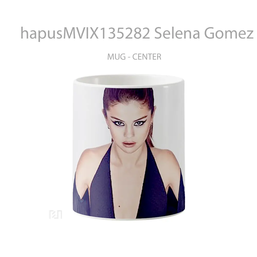 Mug Selena Gomez In Black Dress V2 Gelas Selebriti