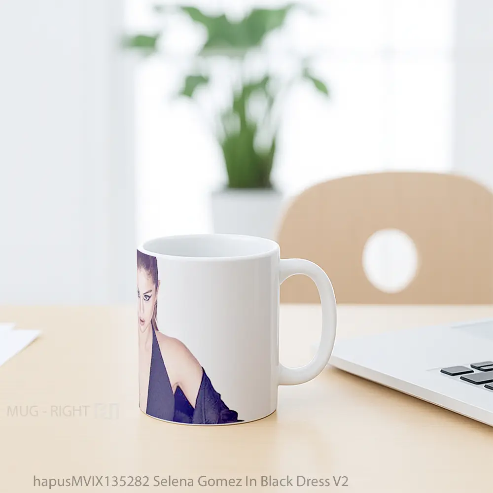 Mug Selena Gomez In Black Dress V2 Gelas Selebriti - All-side / Desain