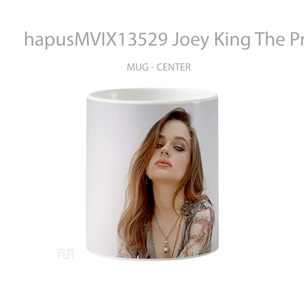 Mug Joey King The Princess Los Angeles Gelas Keramik Unik