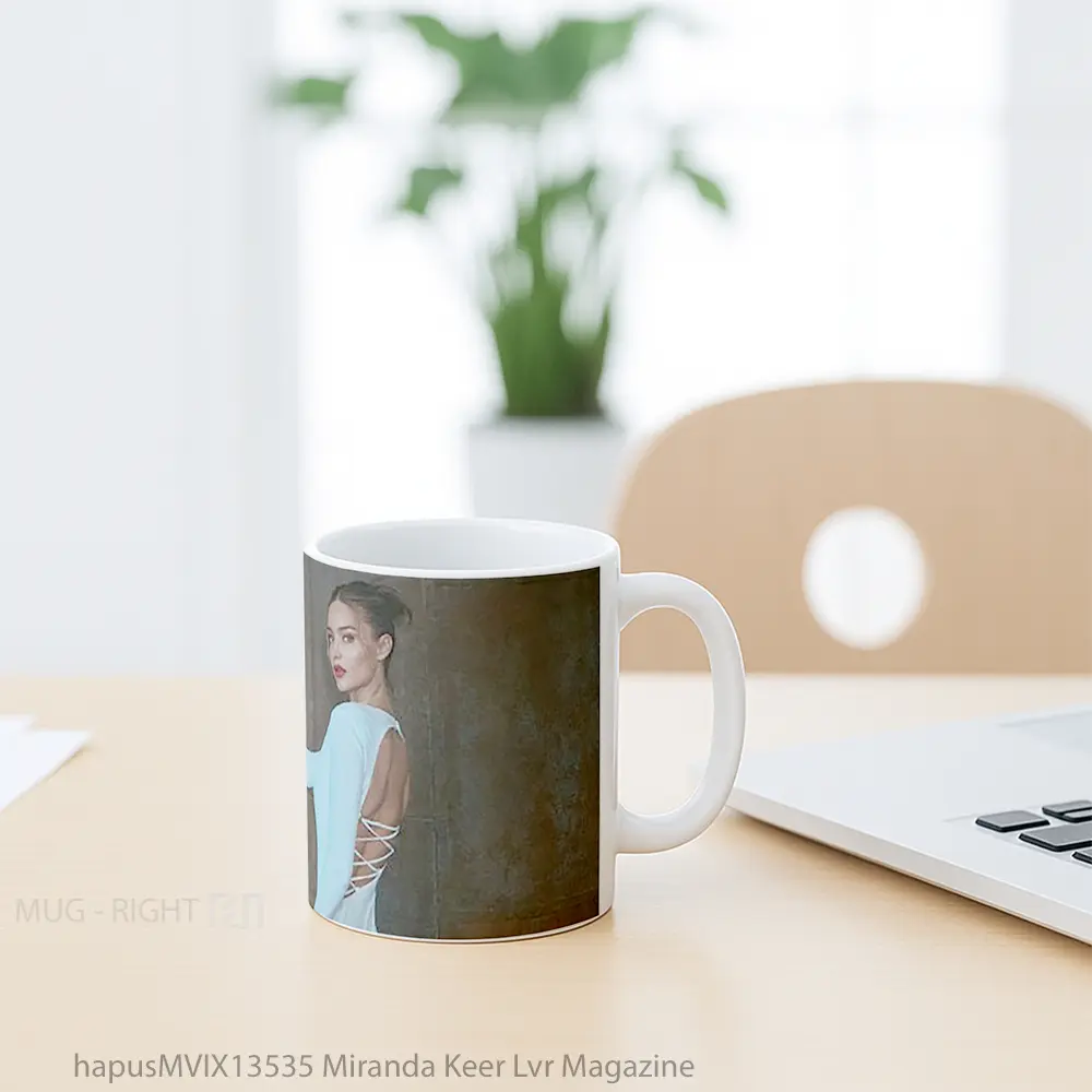 Mug Miranda Keer Lvr Magazine Gelas Keramik Unik - All-side / Desain