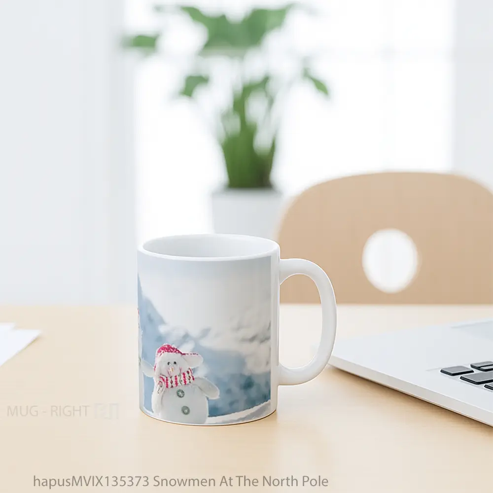 Mug Snowmen At The North Pole Gelas Keramik Unik - All-side / Desain