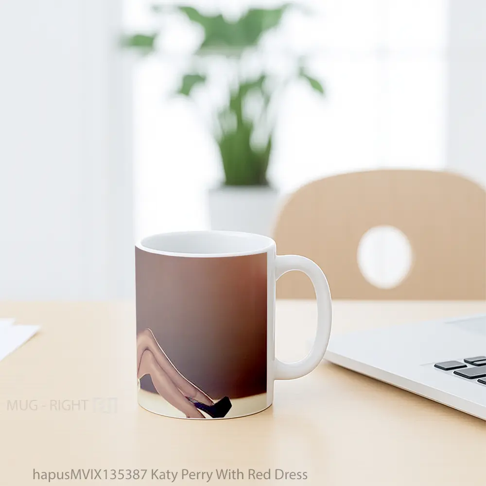 Mug Katy Perry With Red Dress Gelas Keramik Unik - All-side / Desain
